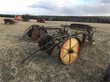 JOHN DEERE 1 BOTTOM ANTIQUE PLOW Used Horse Drawn Equipment upcoming auctions