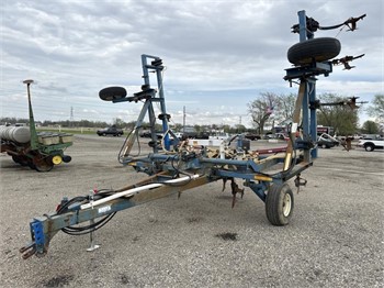 DMI 13 KNIFE ANHYDROUS BAR Used Other upcoming auctions