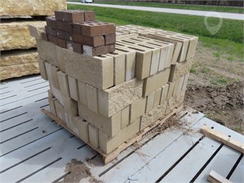 UNKNOWN SANDSTONE BLOCK Used Lawn / Garden Personal Property / Household items upcoming auctions