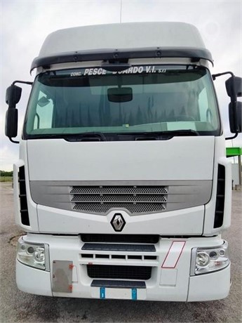 2011 RENAULT PREMIUM 460 Used Tractor with Sleeper for sale