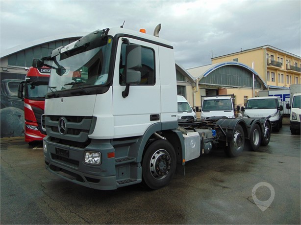 2010 MERCEDES-BENZ ACTROS 3241 Used Chassis Cab Trucks for sale