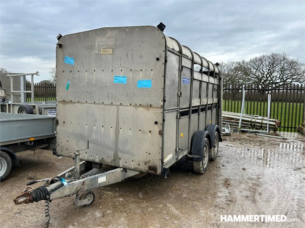 2000 IFOR WILLIAMS TA510-2 Used Livestock Trailers for sale