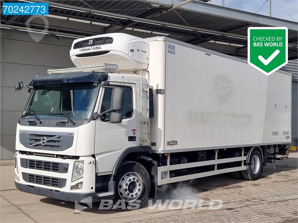 2011 VOLVO FM330 Used Refrigerated Trucks for sale