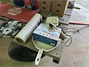 UNIDEN VHF MARINE RADIO Used Other Computers and Consumer Electronics Computers / Consumer Electronics upcoming auctions