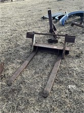 PALLET TYPE FOR JOHN DEERE LOADER Used Other upcoming auctions
