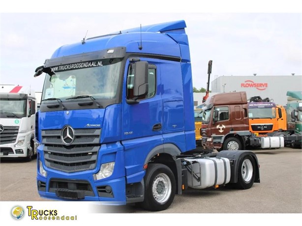 2015 MERCEDES-BENZ ACTROS 1942 Used Tractor with Sleeper for sale