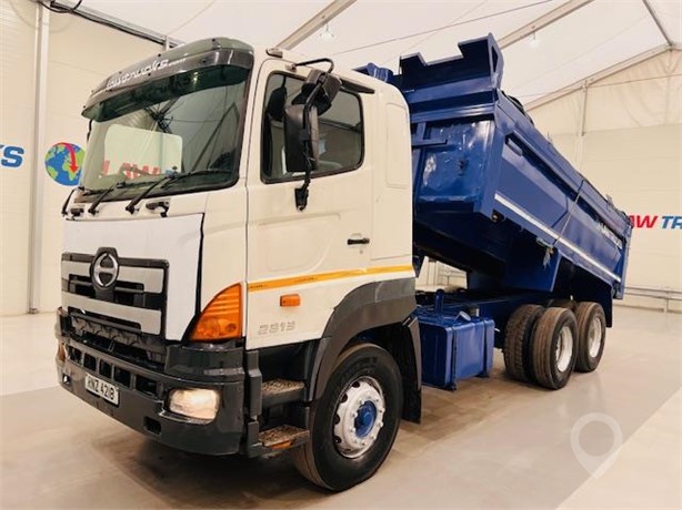 2006 HINO 700 2813 Used Tipper Trucks for sale
