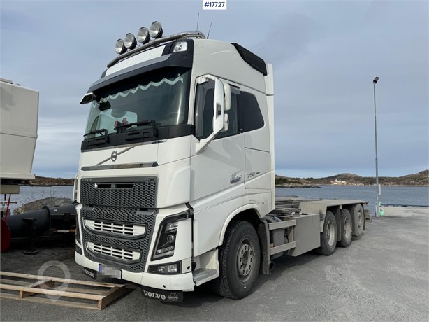 2015 VOLVO FH16 Used Refrigerated Trucks for sale