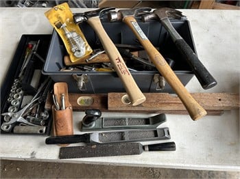 UNKNOWN SPECIAL HAMMERS Used Hand Tools Tools/Hand held items upcoming auctions