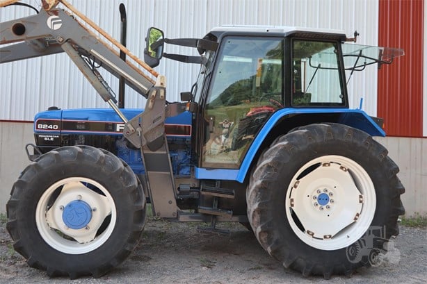 www.tractorhouse.com