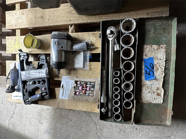 UNKNOWN Used Power Tools Tools/Hand held items auction results