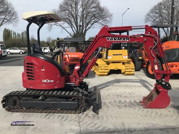 2015 YANMAR VIO25-6 Usati Miniescavatori Escavatori in vendita