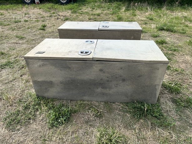 EAST ALUMINUM MOUNTED TOOL BOX Used Wergzeugkiste auktionsergebnisse